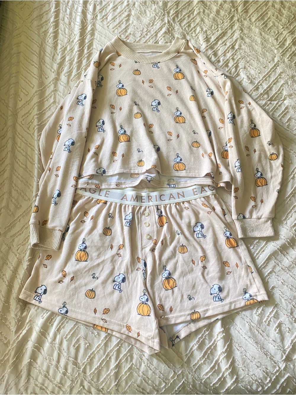 American Eagle Outfitters Cream Snoopy Pumpkin Pajama Set